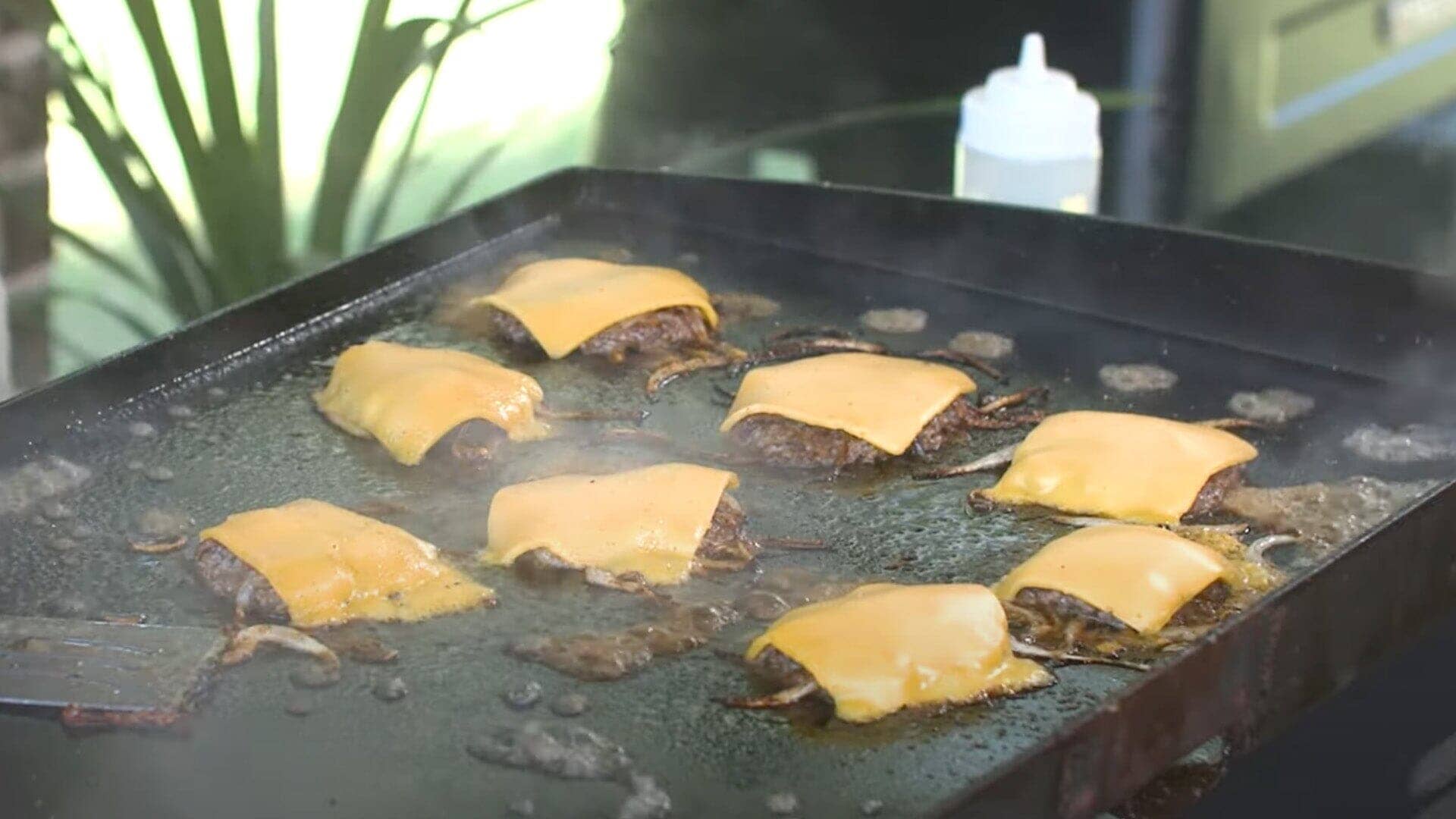 How to Effortlessly Clean a Blackstone Griddle - Heath Riles BBQ