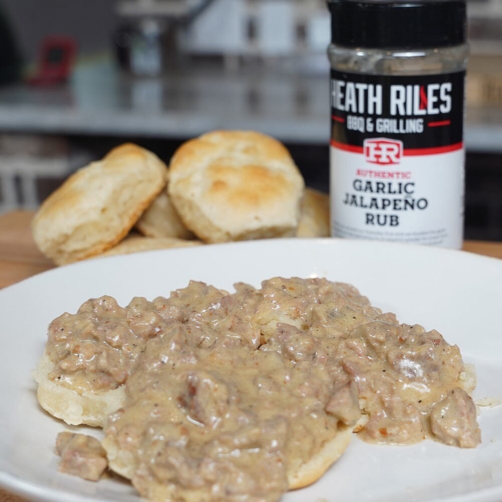 Biscuits & Garlic Jalapeño Gravy | Traeger Grill