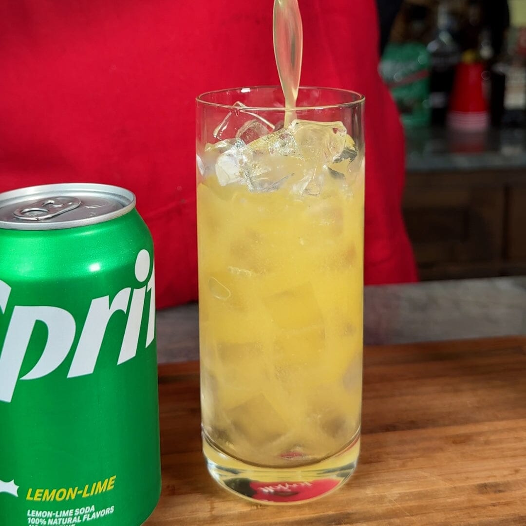 Honey Peach Fizz Cocktail